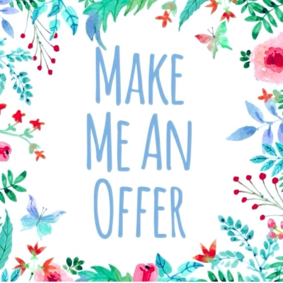 Meet your Posher, Dee - Picture 1 of 1